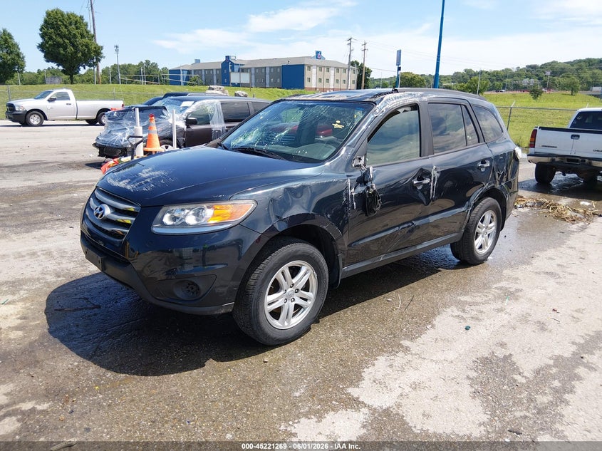 2012 Hyundai Santa fe VIN 5XYZG3AB0CG148684 IAAI salvage auction — ROLLOVER, Salvage Title, sold $300 on 2026-07-21 (photo 2)