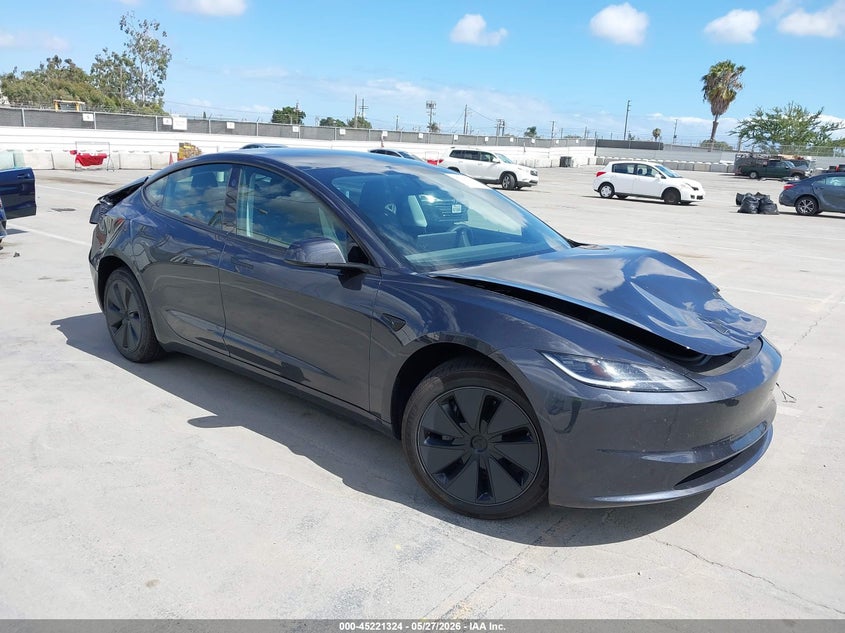 2025 Tesla Model 3 VIN 5YJ3E1EA1SF920925 IAAI salvage auction — FRONT & REAR, Salvage Title, sold $9,600 on 2026-07-06 (photo 1)