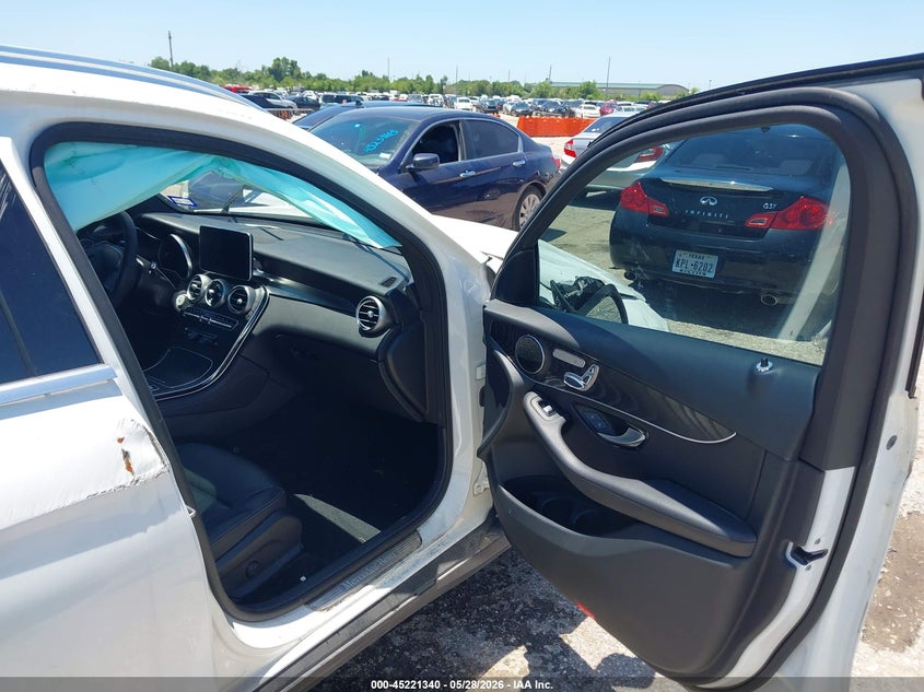 2018 Mercedes-benz Glc VIN WDC0G4JBXJV065942 IAAI salvage auction — FRONT & REAR, Wait Title, sold $3,550 on 2026-08-19 (photo 5)