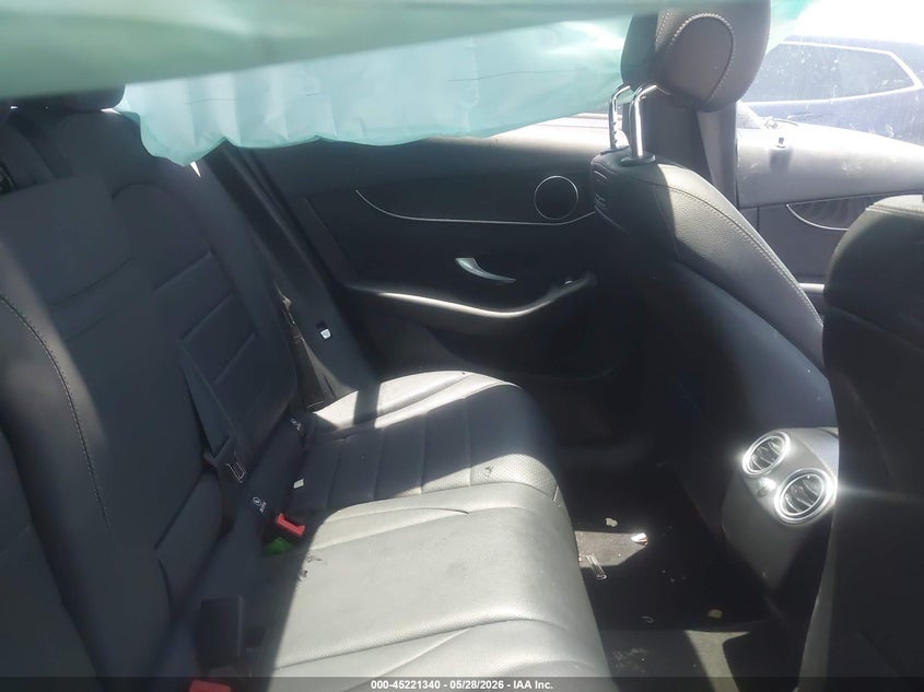 2018 Mercedes-benz Glc VIN WDC0G4JBXJV065942 IAAI salvage auction — FRONT & REAR, Wait Title, sold $3,550 on 2026-08-19 (photo 8)