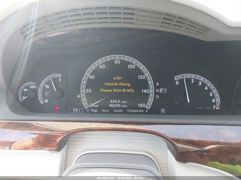 2010 Mercedes-benz S class VIN WDDNG7BBXAA324227 IAAI salvage auction — FRONT END, Bill Of Sale (Washington), sold $1,050 on 2026-07-22 (photo 7)