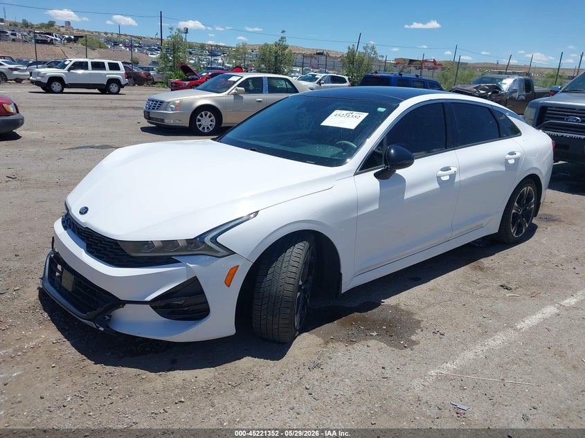 2021 Kia K5 VIN 5XXG64J28MG076686 IAAI salvage auction — RIGHT FRONT, Salvage (New Mexico), sold $5,700 on 2026-07-06 (photo 2)