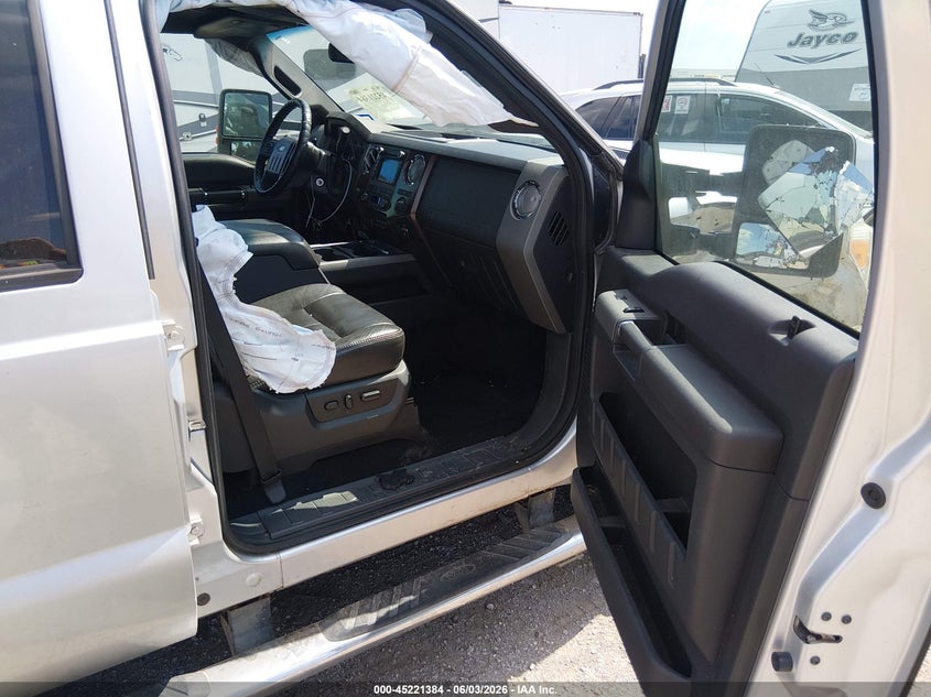 2012 Ford F450 VIN 1FT8W4DT2CEA38091 IAAI salvage auction — RIGHT SIDE, Original (Texas), sold $8,500 on 2026-08-11 (photo 5)