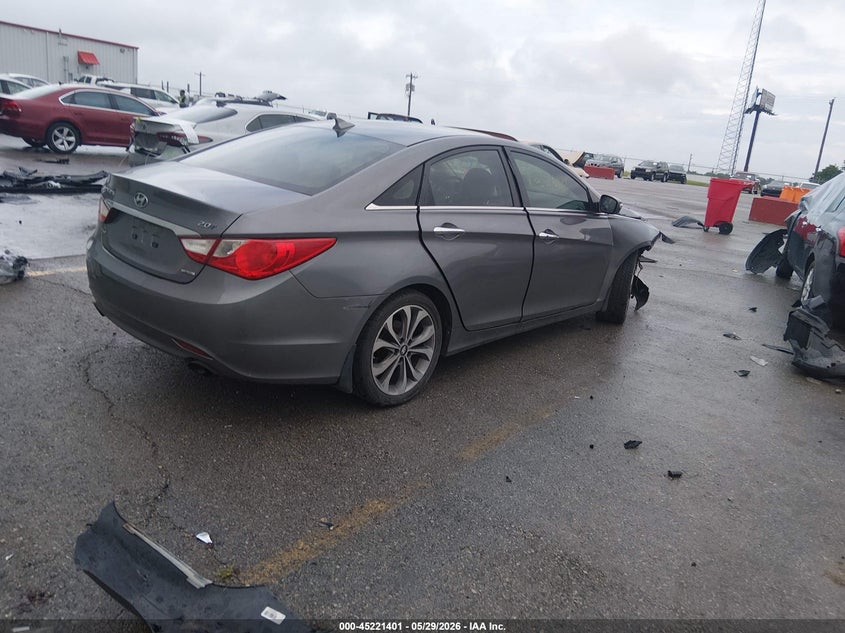 2013 Hyundai Sonata VIN 5NPEC4ABXDH647504 IAAI salvage auction — RIGHT FRONT, Salvage (Missouri), sold $425 on 2026-07-17 (photo 4)