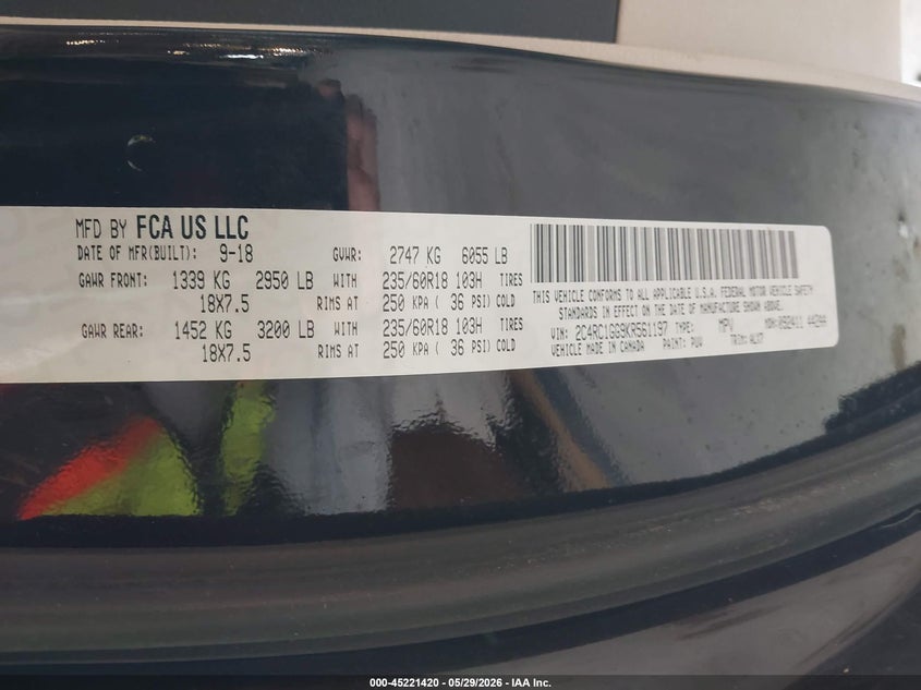 2019 Chrysler Pacifica VIN 2C4RC1GG9KR561197 IAAI salvage auction — FRONT & REAR, Salvage Title, sold $1,800 on 2026-07-20 (photo 9)