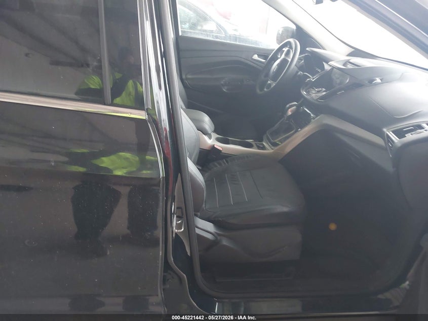 2013 Ford Escape VIN 1FMCU9HX0DUC36343 IAAI salvage auction — NORMAL WEAR, Original (Texas), sold $675 on 2026-07-24 (photo 5)