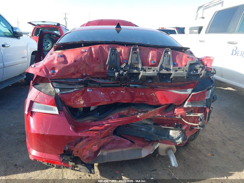 2023 Hyundai Elantra VIN KMHLM4AGXPU624990 IAAI salvage auction — REAR END, Salvage Title, sold $3,200 on 2026-07-28 (photo 6)