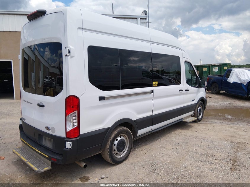 2023 Ford Transit VIN 1FBAX2X80PKA75307 IAAI salvage auction — NORMAL WEAR, Sf97 (Oklahoma), sold $26,250 on 2026-07-09 (photo 4)