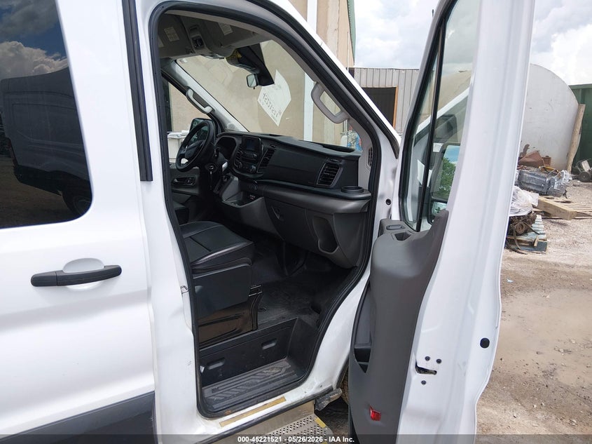 2023 Ford Transit VIN 1FBAX2X80PKA75307 IAAI salvage auction — NORMAL WEAR, Sf97 (Oklahoma), sold $26,250 on 2026-07-09 (photo 5)
