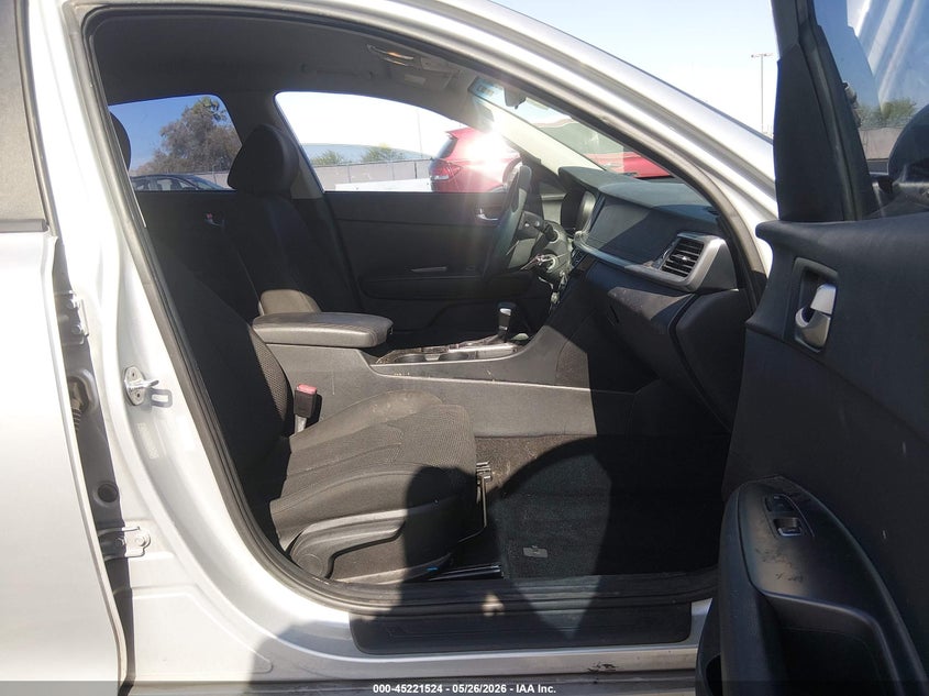 2020 Kia Optima VIN 5XXGT4L35LG395895 IAAI salvage auction — REAR END, Salvage Title, sold $2,800 on 2026-07-17 (photo 5)