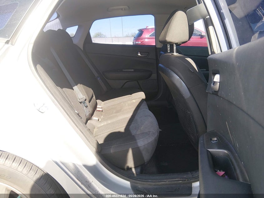 2020 Kia Optima VIN 5XXGT4L35LG395895 IAAI salvage auction — REAR END, Salvage Title, sold $2,800 on 2026-07-17 (photo 8)