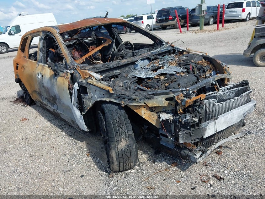 2023 Volvo Xc60 VIN YV4L12RN1P1375143 IAAI salvage auction — TOTAL BURN, Salvage Title, sold $175 on 2026-07-13 (photo 1)