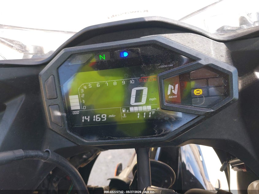 2024 Kawasaki Ninja VIN ML5EXGG13RDA29259 IAAI salvage auction — LEFT & RIGHT, Salvage Title, sold $1,600 on 2026-09-15 (photo 7)