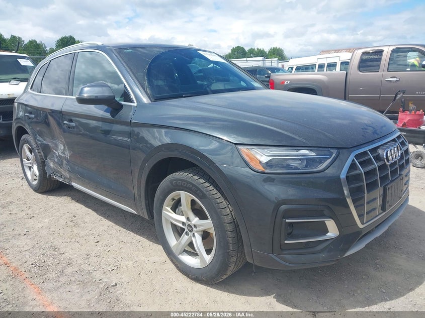 2021 Audi Q5 VIN WA1AAAFY5M2113046 IAAI salvage auction — RIGHT SIDE, Salvage Title, sold $12,100 on 2026-07-09 (photo 1)
