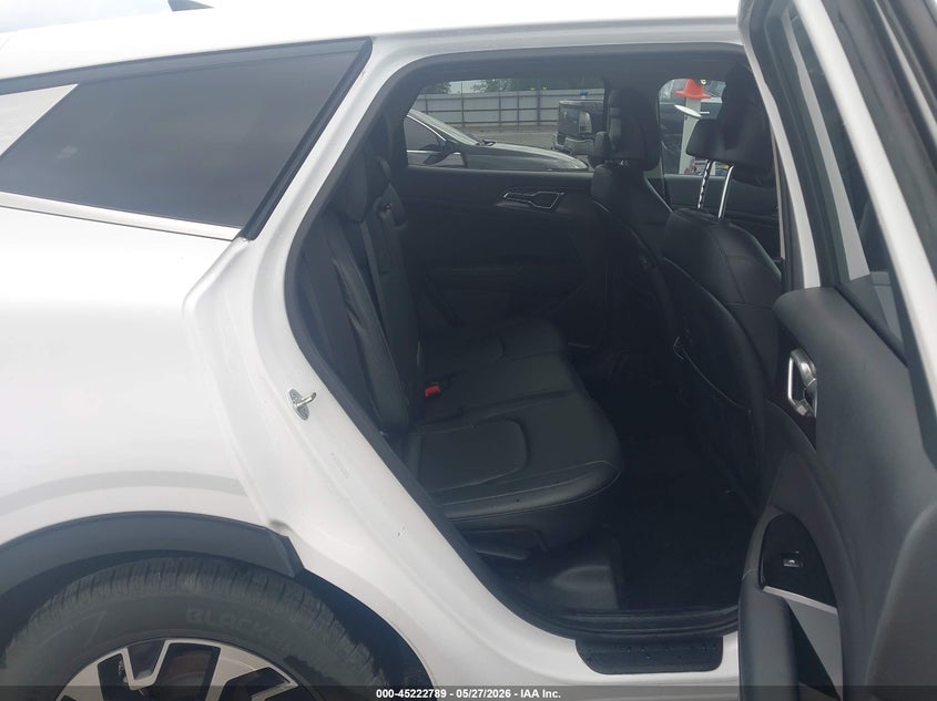 2023 Kia Sportage VIN 5XYK33AF1PG114579 IAAI salvage auction — FRONT END, Salvage Title, sold $7,250 on 2026-07-15 (photo 8)