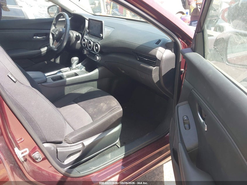 2020 Nissan Sentra VIN 3N1AB8CV3LY288100 IAAI salvage auction — LEFT REAR, Salvage Title, sold $2,800 on 2026-07-25 (photo 5)