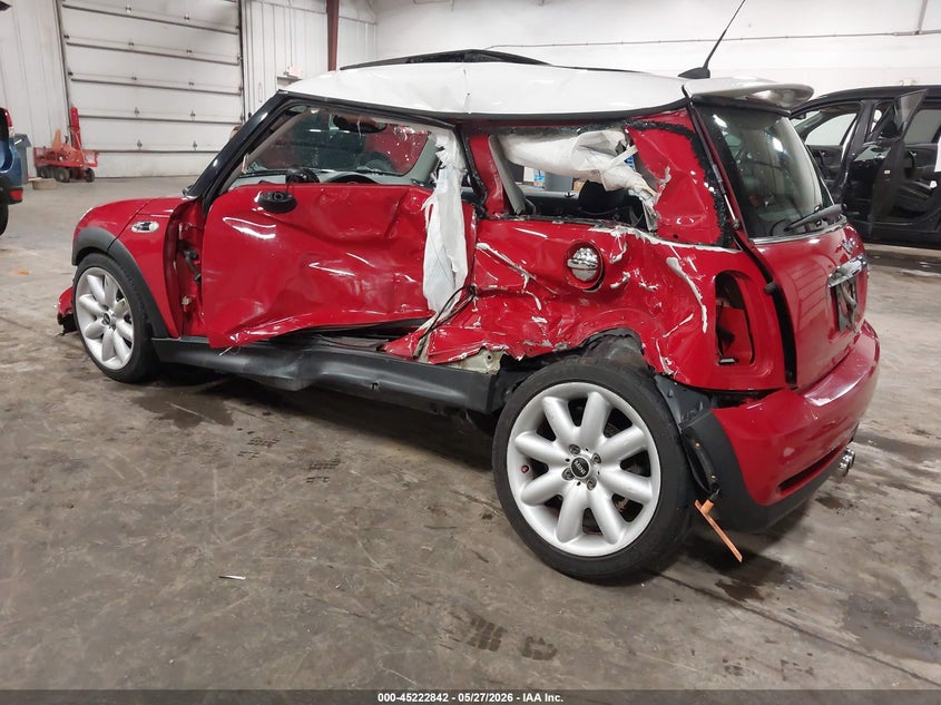 2005 Mini Cooper VIN WMWRE33585TG97909 IAAI salvage auction — LEFT SIDE, Junk (Missouri), sold $425 on 2026-07-07 (photo 3)
