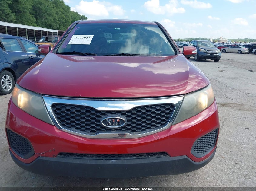 2011 Kia Sorento VIN 5XYKTCA15BG088386 IAAI salvage auction — NORMAL WEAR, Clear (Kansas), sold $750 on 2026-07-15 (photo 6)