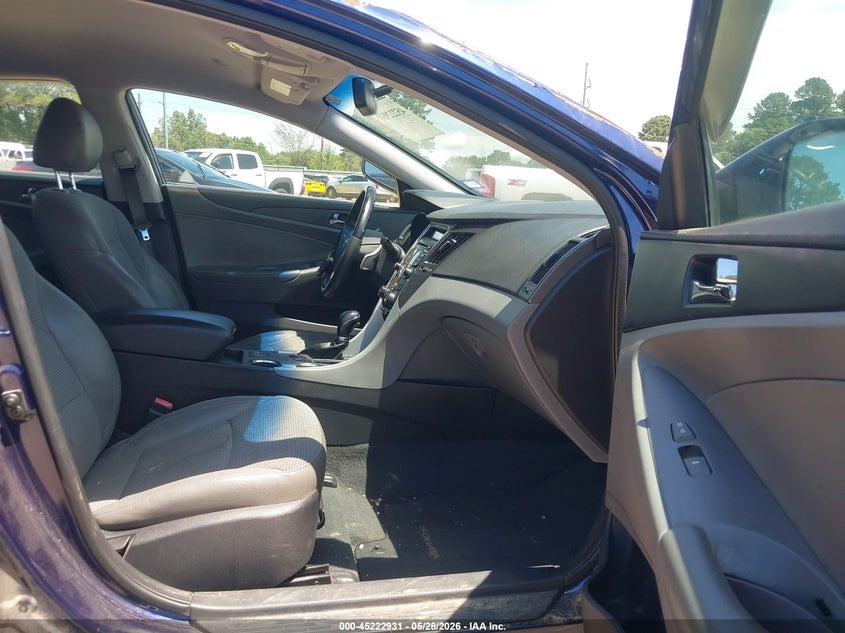 2013 Hyundai Sonata VIN 5NPEC4AC0DH555794 IAAI salvage auction — FRONT END, Original (Texas), sold $975 on 2026-08-02 (photo 5)