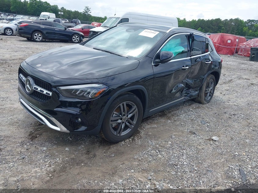 2025 Mercedes-benz VIN W1N4N4GB1SJ694012 IAAI salvage auction — SIDE, Salvage Title, sold $10,800 on 2026-07-29 (photo 2)