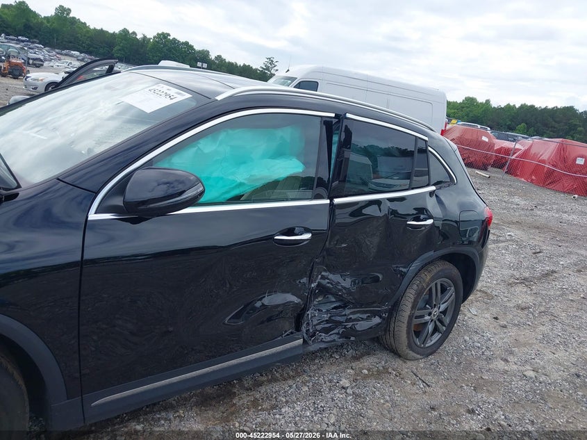 2025 Mercedes-benz VIN W1N4N4GB1SJ694012 IAAI salvage auction — SIDE, Salvage Title, sold $10,800 on 2026-07-29 (photo 6)
