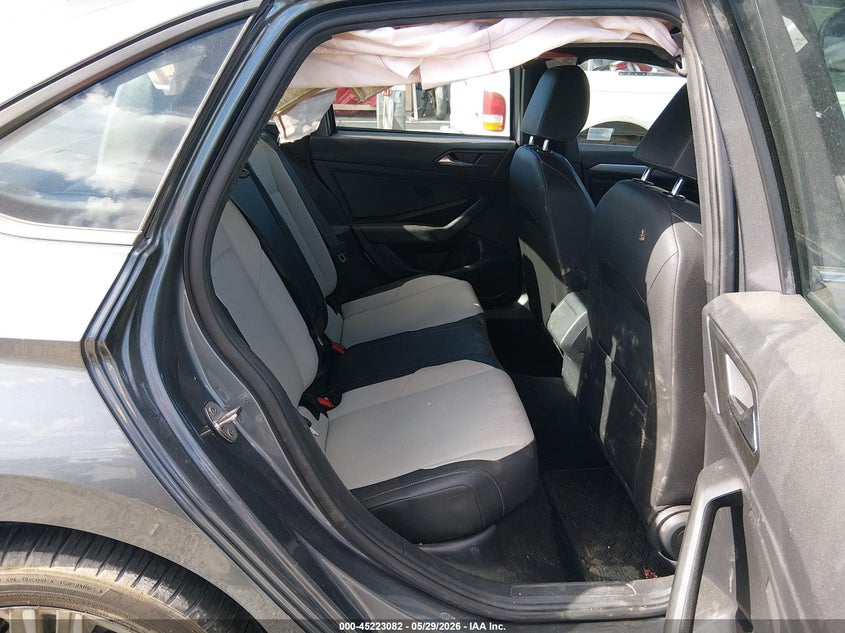 2019 Volkswagen Jetta VIN 3VWC57BU8KM200161 IAAI salvage auction — LEFT REAR, Wait Title, sold $1,350 on 2026-08-01 (photo 8)
