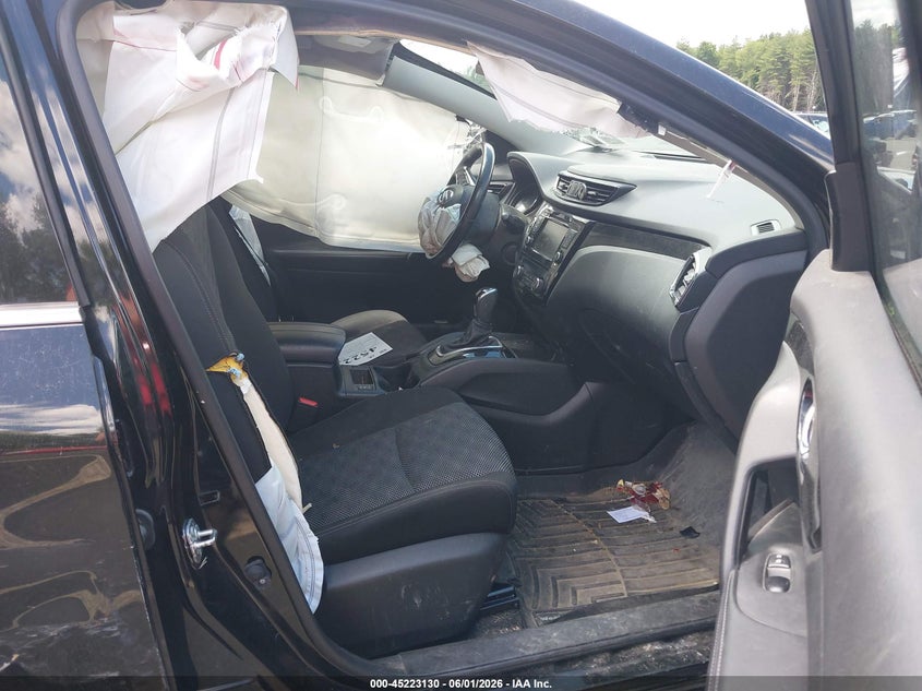 2019 Nissan Rogue VIN JN1BJ1CR2KW321594 IAAI salvage auction — REAR END, Salvage Title, sold $25 on 2026-07-23 (photo 5)