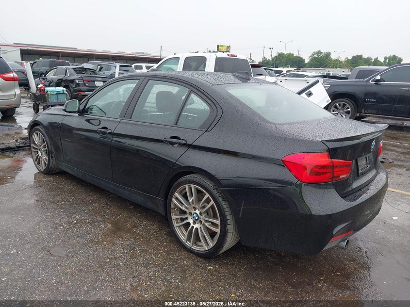 2017 BMW 3er VIN WBA8B3G58HNU35487 IAAI salvage auction — RIGHT FRONT, Original (Texas), sold $25 on 2026-07-29 (photo 3)
