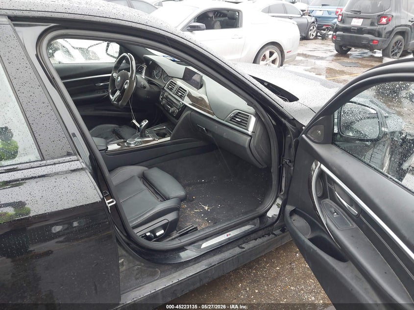 2017 BMW 3er VIN WBA8B3G58HNU35487 IAAI salvage auction — RIGHT FRONT, Original (Texas), sold $25 on 2026-07-29 (photo 5)