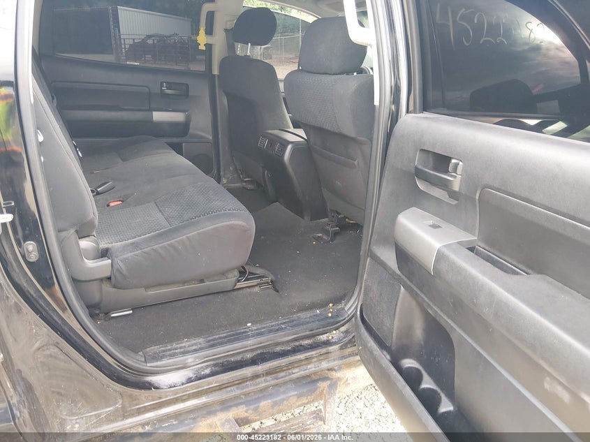 2010 Toyota Tundra VIN 5TFDY5F13AX154377 IAAI salvage auction — FRONT & REAR, Salvage (Kentucky), sold $3,200 on 2026-07-28 (photo 8)