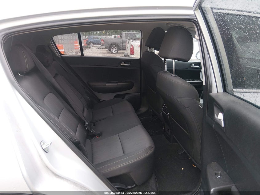 2021 Kia Sportage VIN KNDPM3AC9M7927380 IAAI salvage auction — HAIL, Salvage Title, sold $5,900 on 2026-07-20 (photo 8)