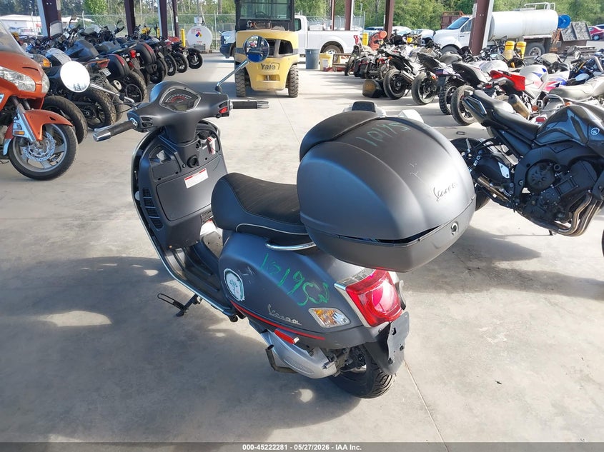2020 Vespa - VIN ZAPMA39M1L5201109 IAAI salvage auction — FRONT END, Salvage Title, sold $1,350 on 2026-07-21 (photo 3)