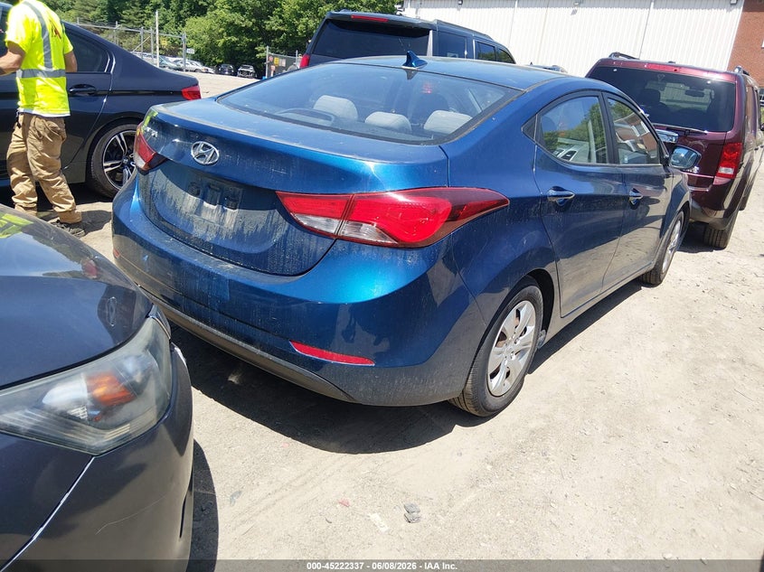 2016 Hyundai Elantra VIN KMHDH4AE0GU517535 IAAI salvage auction — LEFT FRONT, Salvage Title, sold $750 on 2026-07-14 (photo 4)