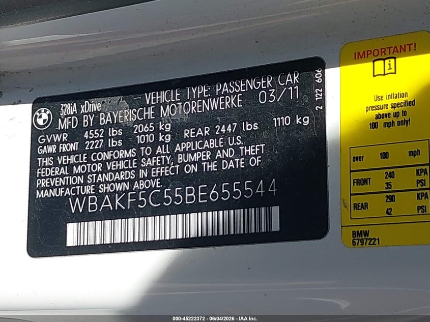 2011 BMW 3er VIN WBAKF5C55BE655544 IAAI salvage auction — REAR END, Salvage (Idaho), sold $1,700 on 2026-10-08 (photo 9)