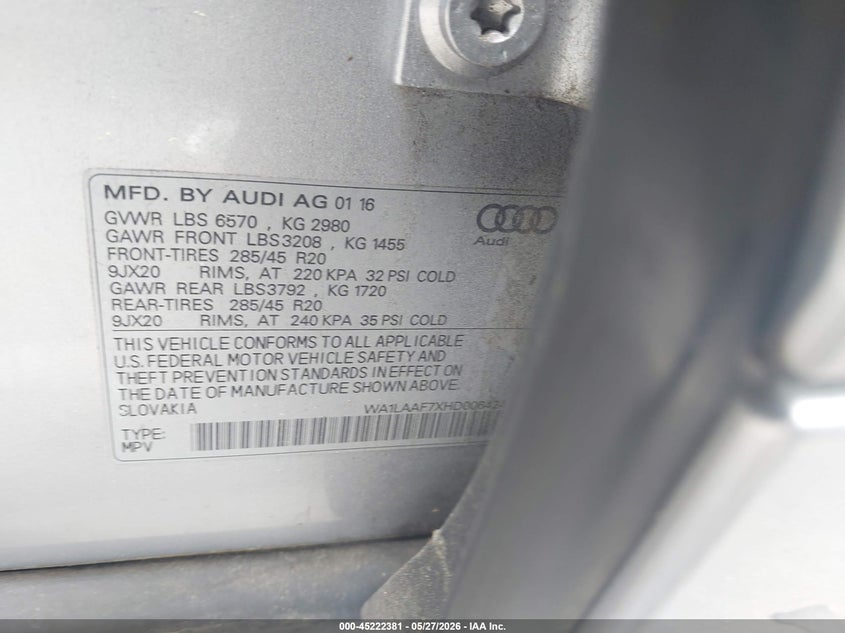 2017 Audi Q7 VIN WA1LAAF7XHD006424 IAAI salvage auction — RIGHT FRONT, Salvage Title, sold $6,000 on 2026-07-31 (photo 9)