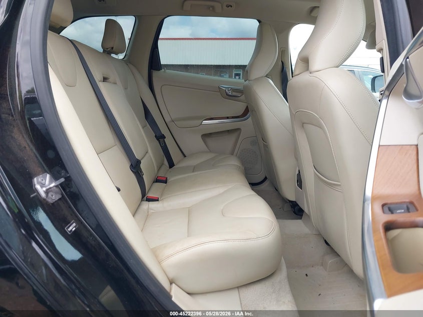 2015 Volvo Xc60 VIN YV440MDK5F2720781 IAAI salvage auction — LEFT SIDE, Clear (Oklahoma), sold $1,250 on 2026-07-15 (photo 8)