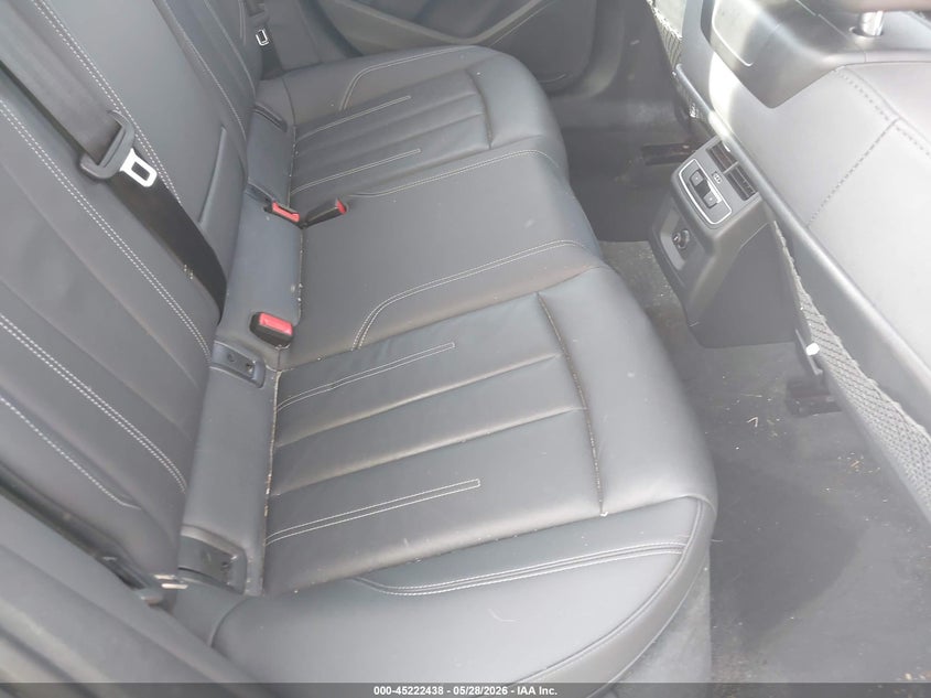 2022 Audi A4 VIN WAUABAF49NN004604 IAAI salvage auction — RIGHT FRONT, Salvage Title, sold $5,600 on 2026-07-16 (photo 8)