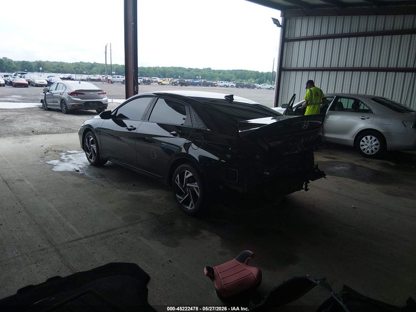 2025 Hyundai Elantra VIN KMHLM4DG3SU054478 IAAI salvage auction — REAR END, Salvage Title, sold $5,400 on 2026-07-27 (photo 3)