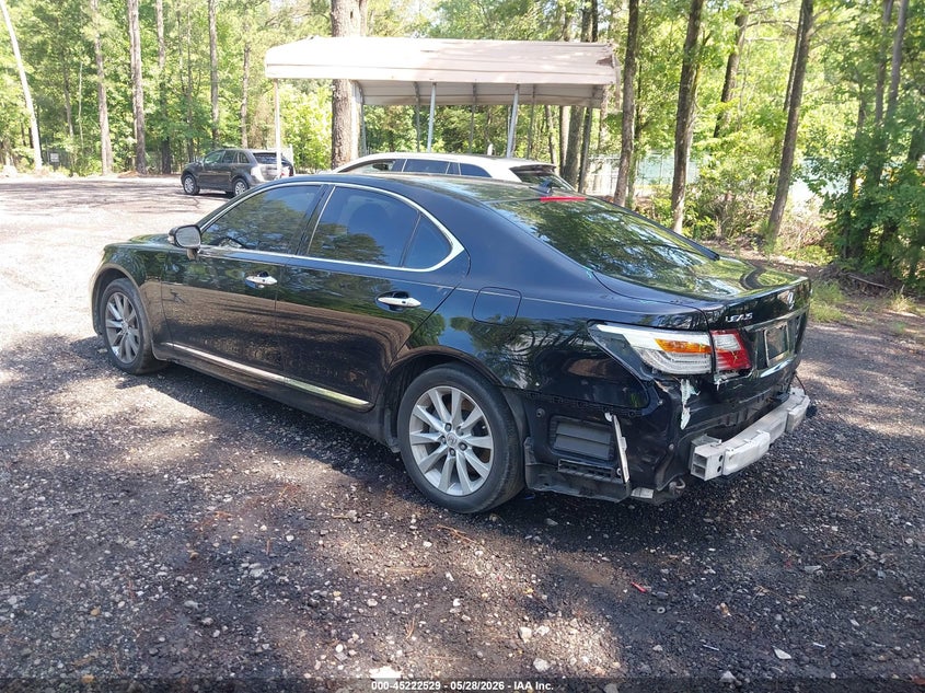 2010 Lexus Ls VIN JTHCL5EF8A5008400 IAAI salvage auction — REAR END, Clear (Virginia), sold $2,200 on 2026-07-28 (photo 3)