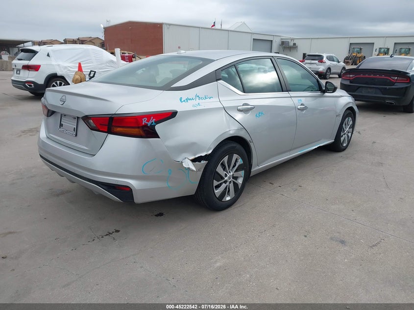 2025 Nissan Altima VIN 1N4BL4BVXSN339733 IAAI salvage auction — RIGHT SIDE, Original (Texas), sold $10,800 on 2026-09-11 (photo 4)