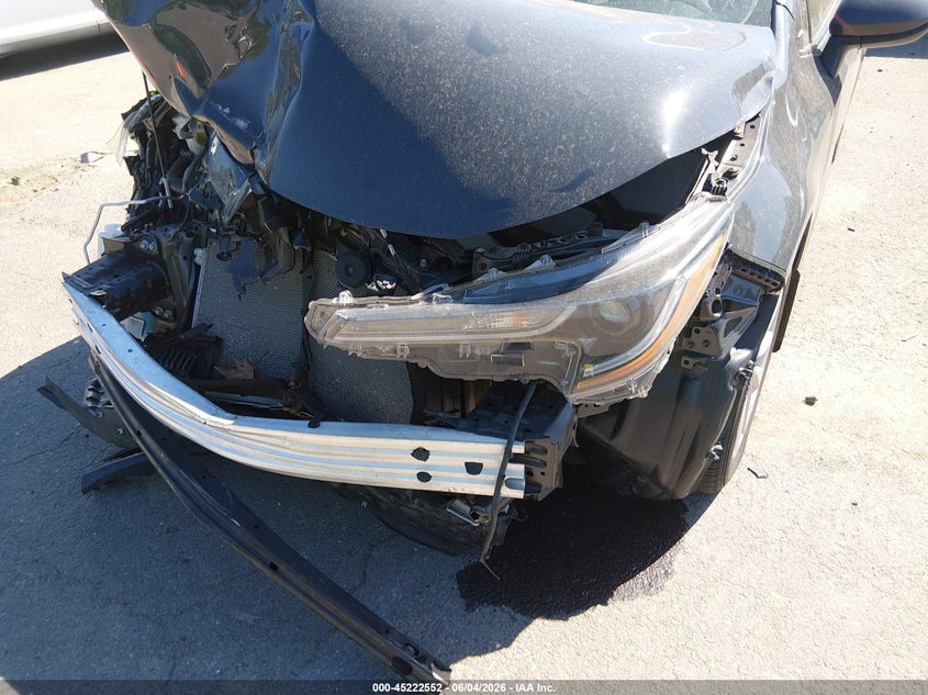 2025 Toyota Corolla VIN 5YFB4MDE9SP240232 IAAI salvage auction — FRONT END, Salvage Title, sold $4,300 on 2026-07-30 (photo 6)