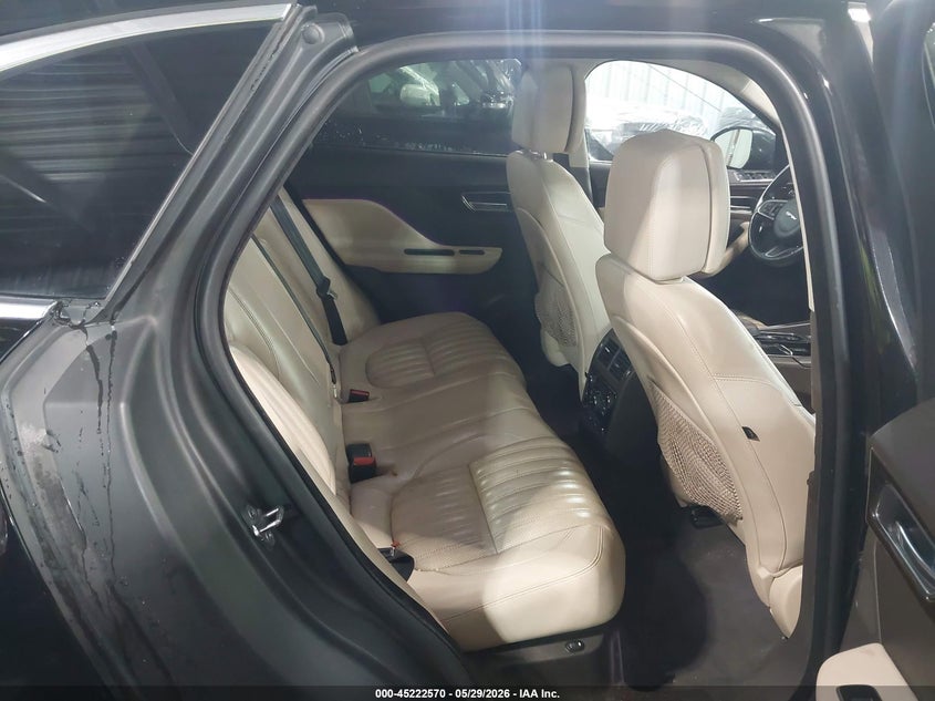2020 Jaguar F-pace VIN SADCN2GX2LA645376 IAAI salvage auction — LEFT SIDE, Salvage Title, sold $5,350 on 2026-07-23 (photo 8)