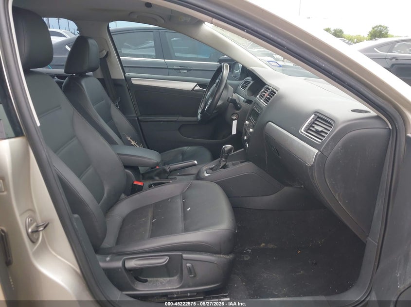 2013 Volkswagen Jetta VIN 3VWDP7AJ8DM227188 IAAI salvage auction — FRONT END, Original (Texas), sold $925 on 2026-07-25 (photo 5)