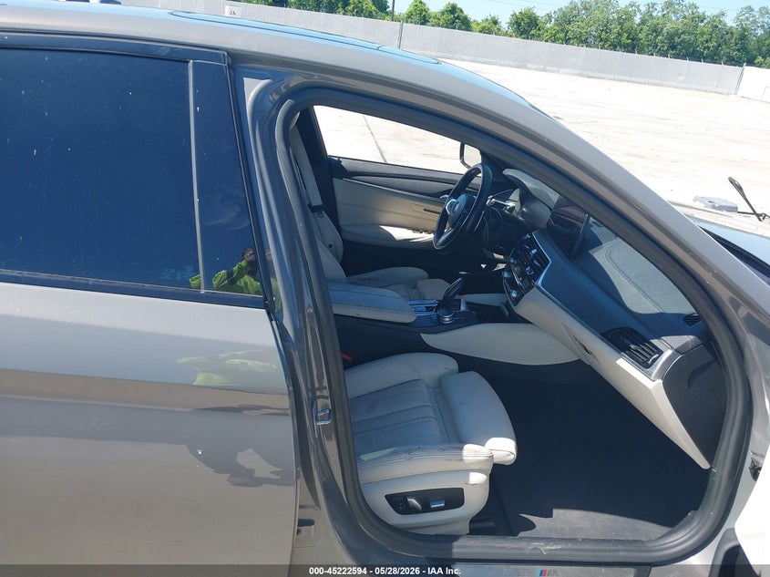 2021 BMW 5er VIN WBA53BH00MCF08129 IAAI salvage auction — FRONT END, Salvage Title, sold $13,900 on 2026-08-07 (photo 5)