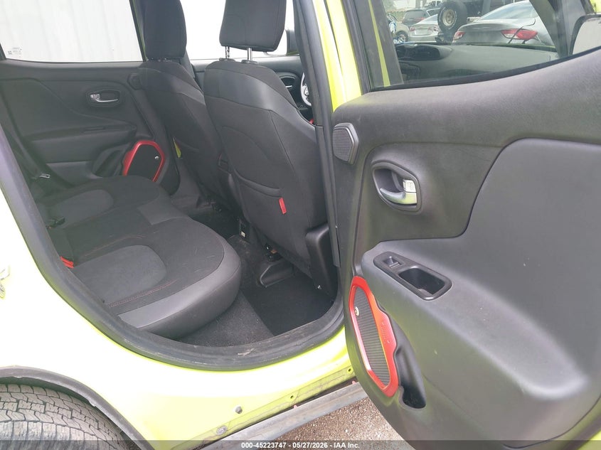 2017 Jeep Renegade VIN ZACCJBCB5HPE76429 IAAI salvage auction — FRONT END, Original (Texas), sold $25 on 2026-07-28 (photo 8)