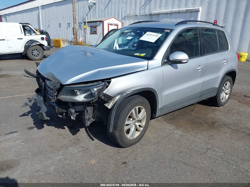 2017 Volkswagen Tiguan VIN WVGBV7AX0HK024910 IAAI salvage auction — FRONT END, Salvage Title, sold $300 on 2026-07-23 (photo 2)