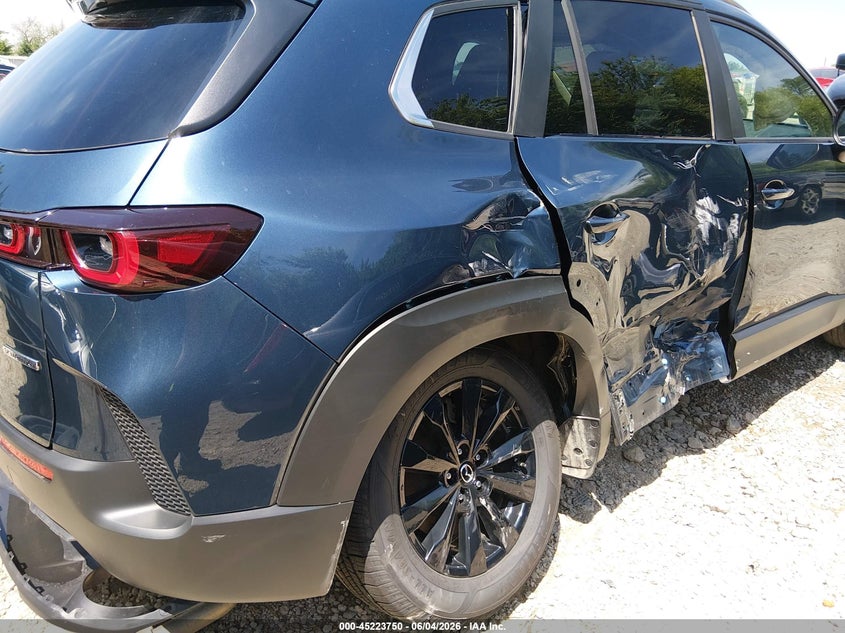 2025 Mazda Cx-50 VIN 7MMVABBM0SN367727 IAAI salvage auction — RIGHT SIDE, Salvage (Ohio), sold $5,600 on 2026-07-28 (photo 6)