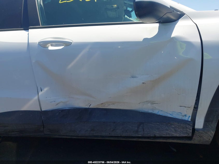 2025 Chevrolet Trax VIN KL77LFEPXSC187163 IAAI salvage auction — SIDE, Salvage Title, sold $6,725 on 2026-07-10 (photo 6)