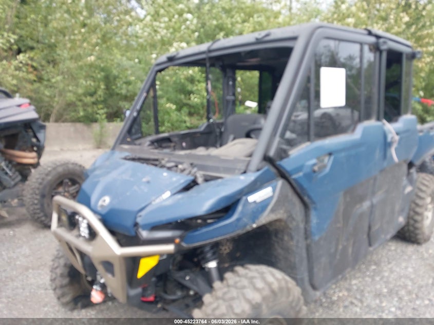 2025 Can-am/ brp Traxter VIN 3JBUUAX46SK023818 IAAI salvage auction — ROLLOVER, Salvage Title, sold $10,700 on 2026-07-14 (photo 2)