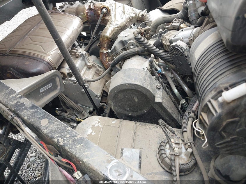 2025 Can-am/ brp Traxter VIN 3JBUUAX46SK023818 IAAI salvage auction — ROLLOVER, Salvage Title, sold $10,700 on 2026-07-14 (photo 8)